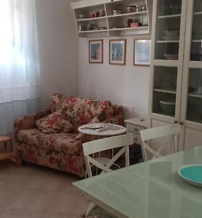 Casa Rosi - 50 Steps From The Beach